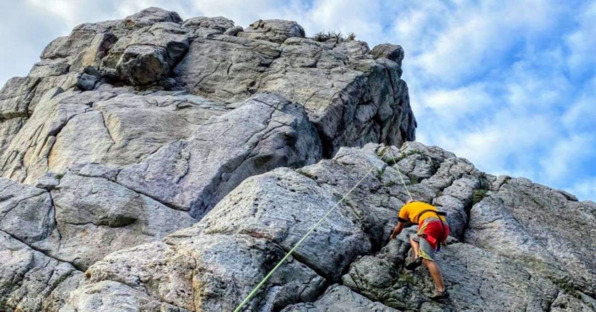 [Palestra di roccia naturale di Taipei] Esperienza di arrampicata su ...